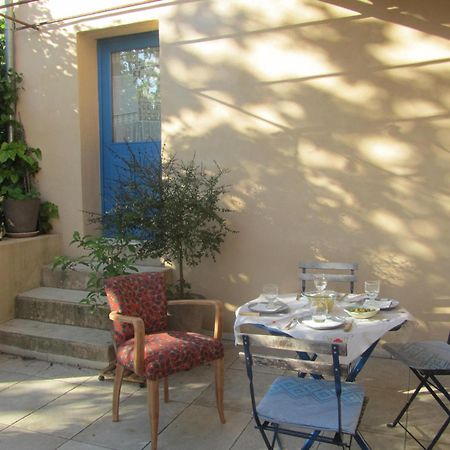 La Colline Bleue Bed & Breakfast Banne Luaran gambar